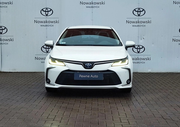 Toyota Corolla cena 103900 przebieg: 40231, rok produkcji 2022 z Wałbrzych małe 326